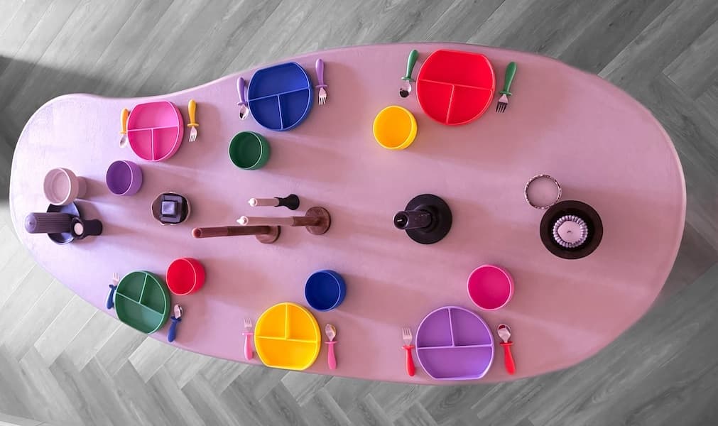 Tress Tableware / Rumopdelt tallerken med sugekop / lilla — billede 3