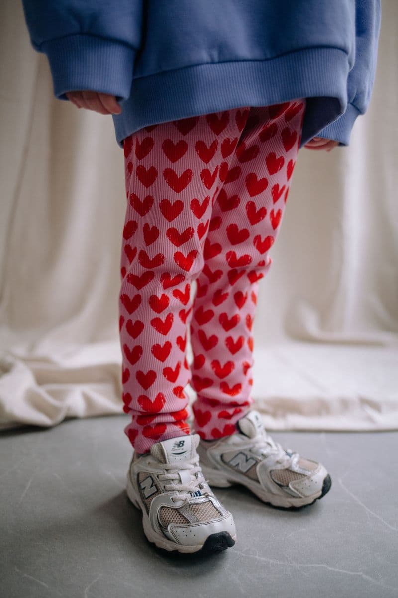 Daily Brat / Adore Leggings med hjerter / Lyserød — billede 3