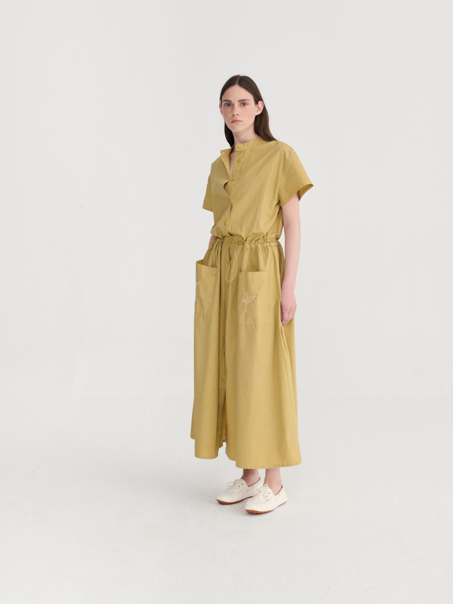 Bobo Choses Woman — Bobo Choses Woman / Lang skjortekjole / khaki