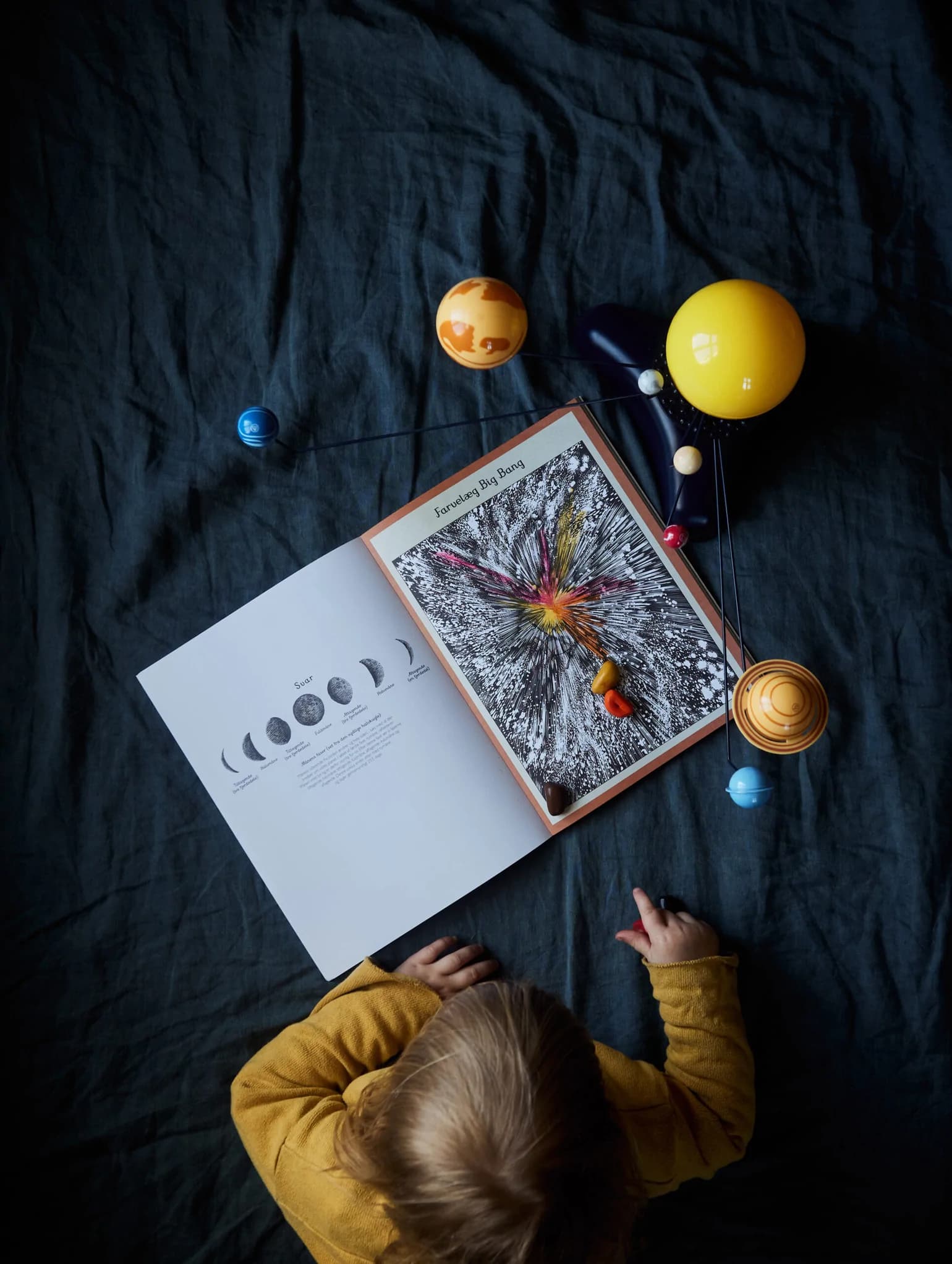 Forlaget Mammut / Planetarium Aktivitetsbog — billede 2
